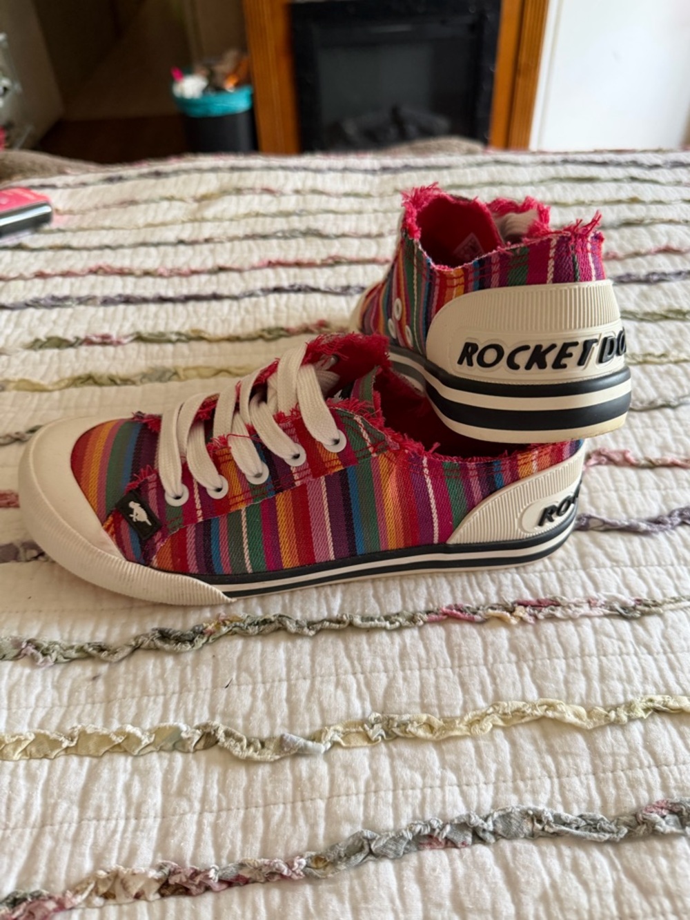 Rocket Dog……women’s Multicolor Stripe Canvas Sneakers